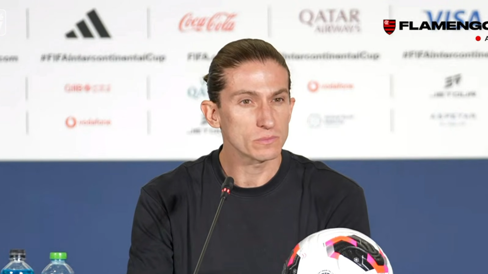 De saída do Flamengo? Filipe Luís comenta possível venda de atacante