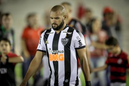 José Welison em campo pelo Atlético, em 2020