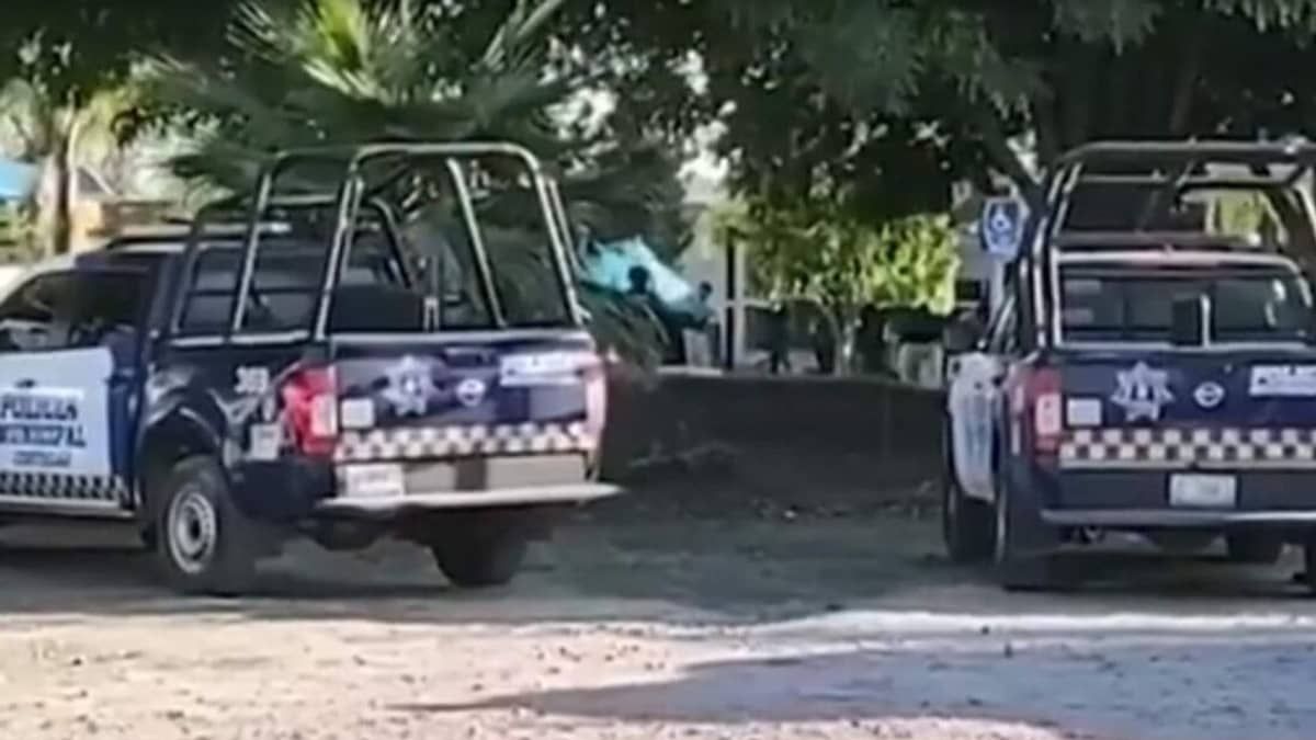 Jornalista e policial morrem em ataque armado no México