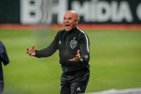 Jorge Sampaoli retorna ao Atlético e será sucessor de Cuca