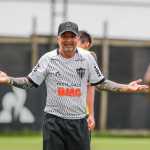 Alonso cita Sampaoli e revela bastidores de primeira negociação com Atlético