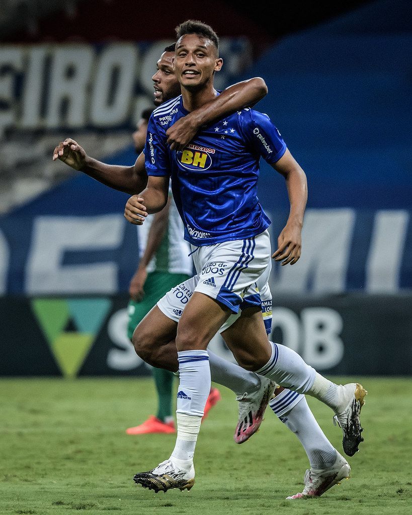 Athletic contrata ex-atacante do Cruzeiro para a temporada 2024