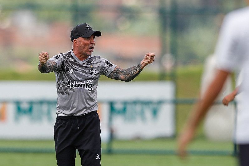 Novo técnico do Atlético, Sampaoli já ganhou título que é sonho do clube