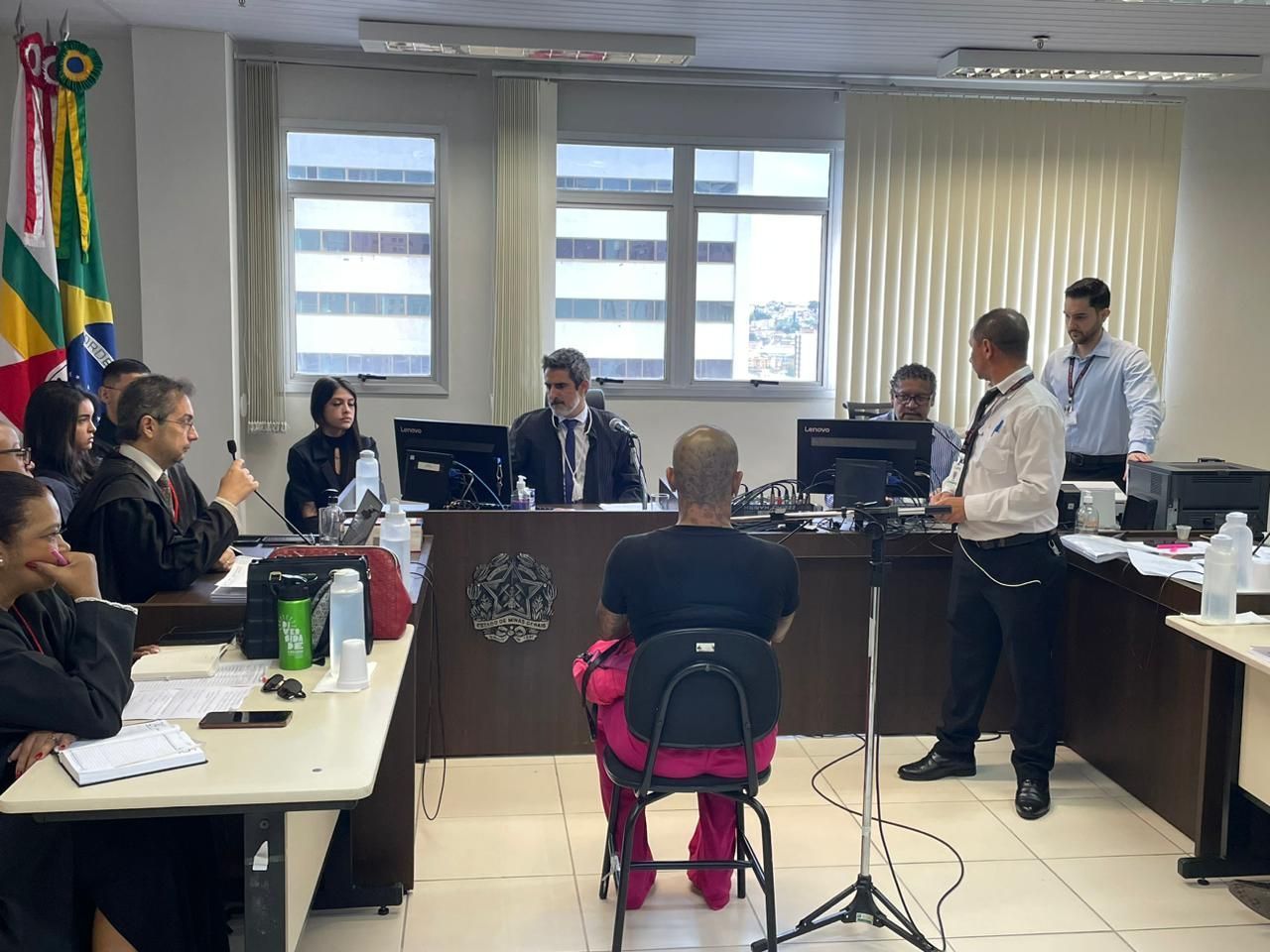 Fisiculturista diz que teve dias românticos antes de suspeito tentar matá-la: 'apenas uma despedida'