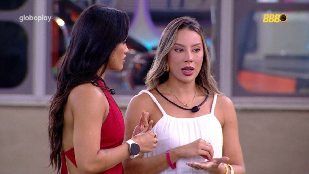 Após falas de Tadeu Schmidt, Renata opina sobre o Paredão: 'ficou entre elas'
