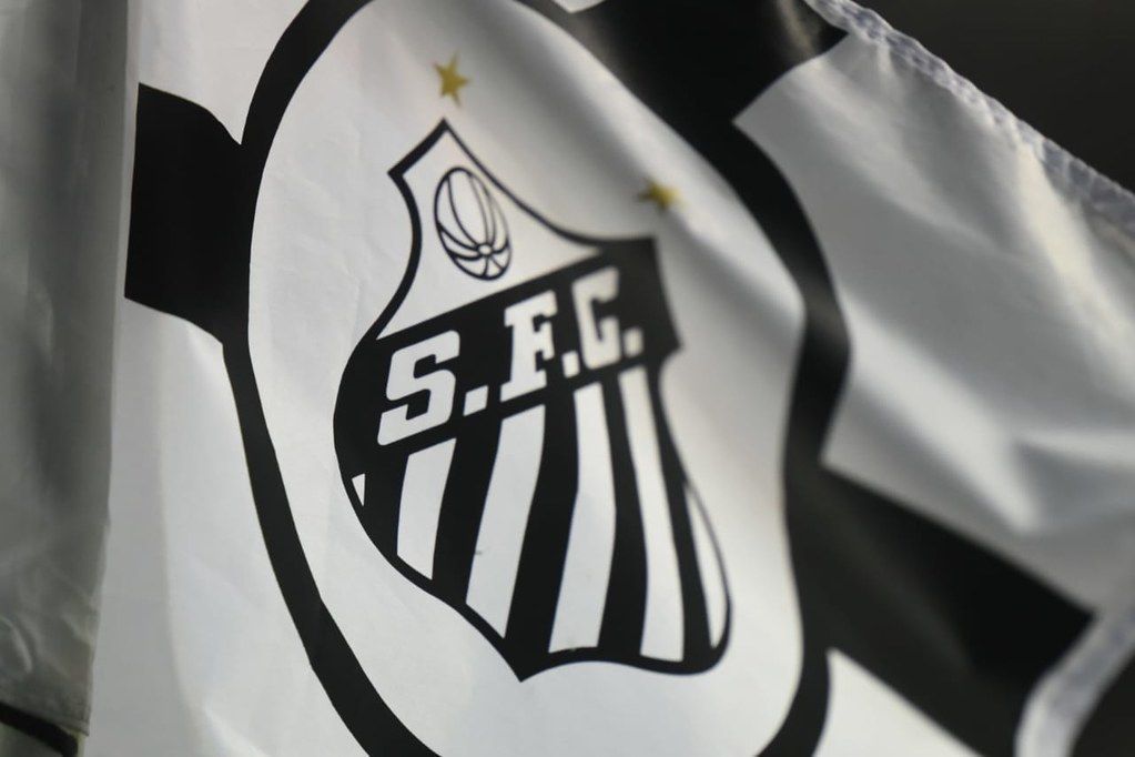 Santos pagou quase R$ 100 milhões em dívidas no primeiro semestre de 2024