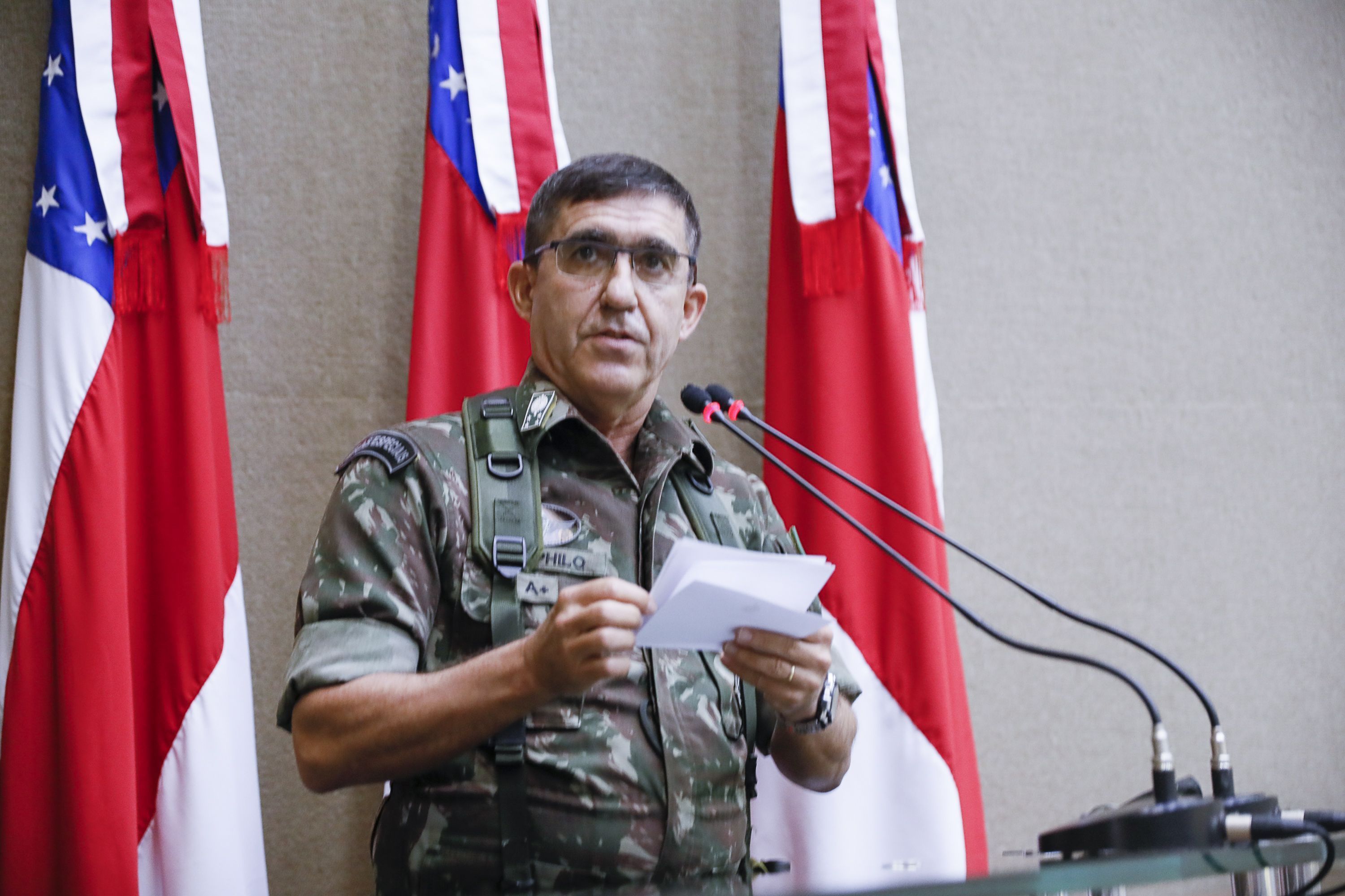 General Teóphilo depõe por cinco horas e, diferente de outros oficiais, respondeu perguntas da PF