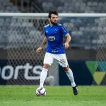 Clube mineiro anuncia contratação de ex-Cruzeiro para a disputa do Estadual
