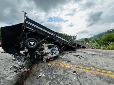 Tragédia no Vale do Mucuri: acidente com ônibus deixa 39 mortos