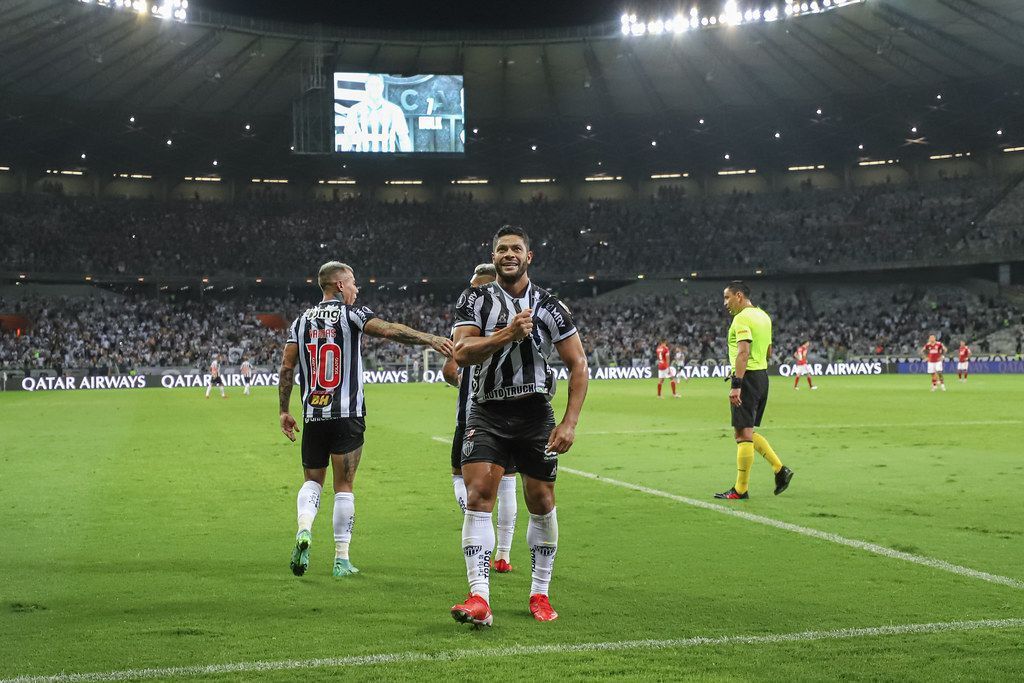 Hulk surpreende e elege jogo mais marcante pelo Atlético na carreira