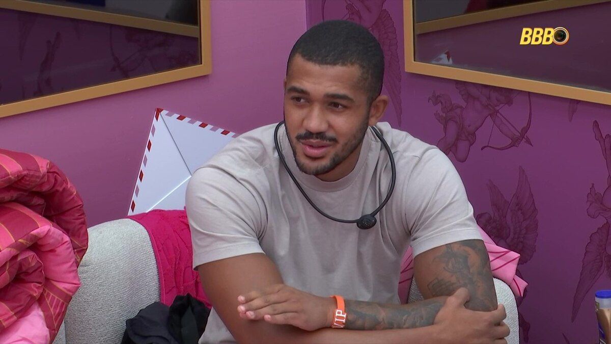BBB 26: ‘Até aqui dentro ela tá com uma patroa', diz Matheus sobre Milena