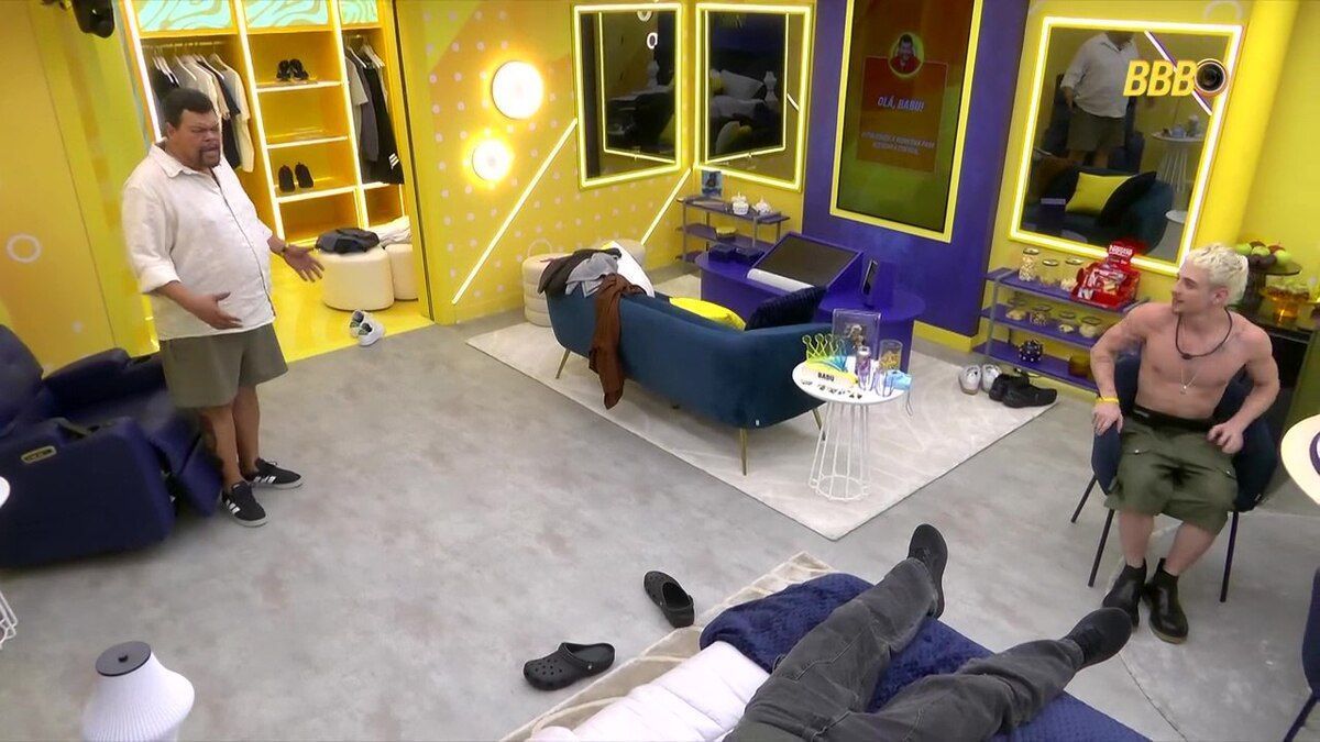 Juliano critica Gabi após ela perguntar sobre votos no BBB 26: ‘Invasiva’