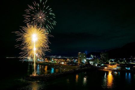 Queima de fogos ocorrerá simultaneamente