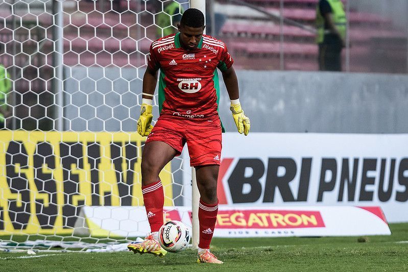 Goleiro ex-Cruzeiro reforçará clube mineiro na temporada 2026