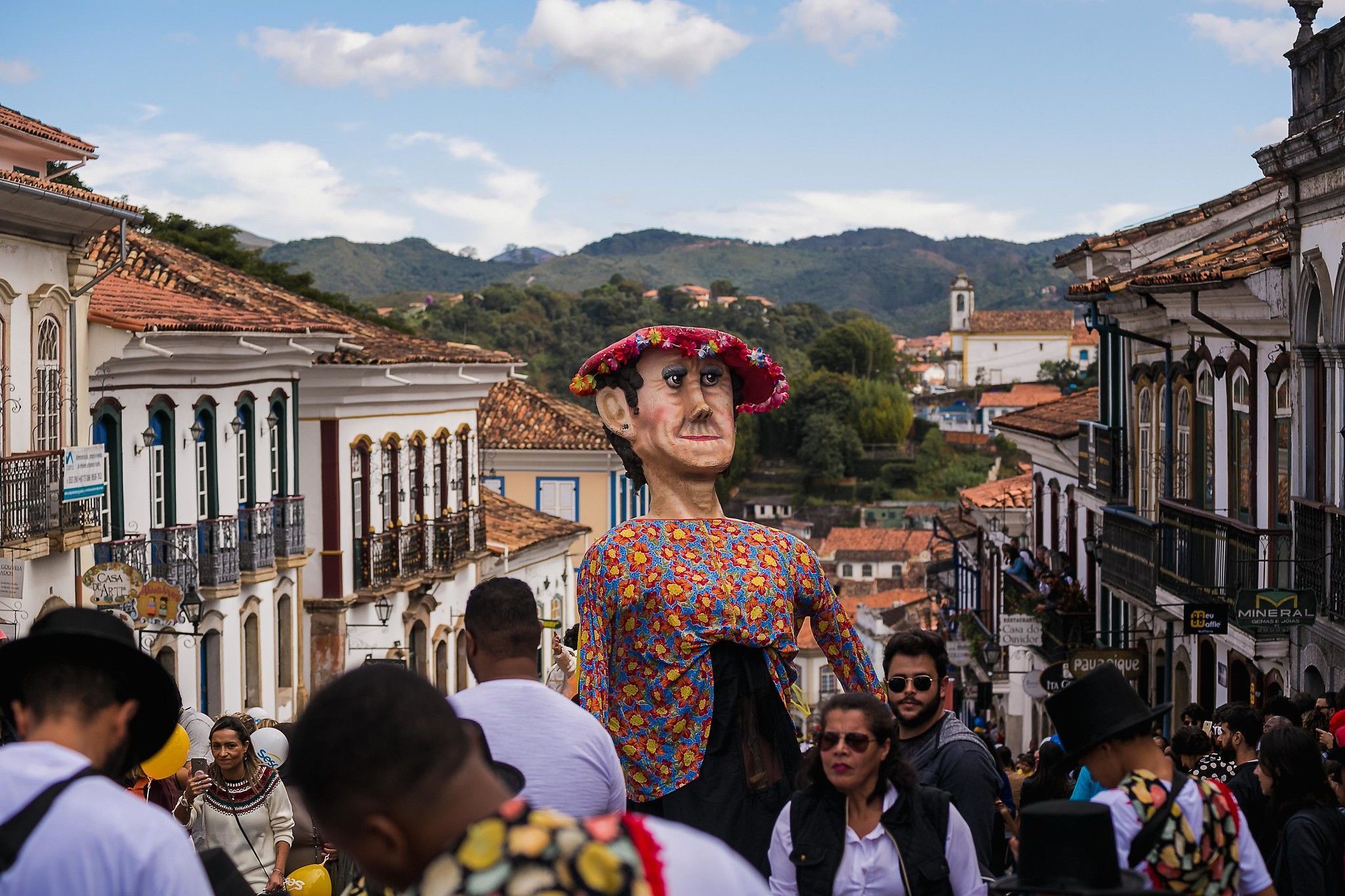 Zé Pereira dos Lacaios é o destaque do sábado de Carnaval em Ouro Preto