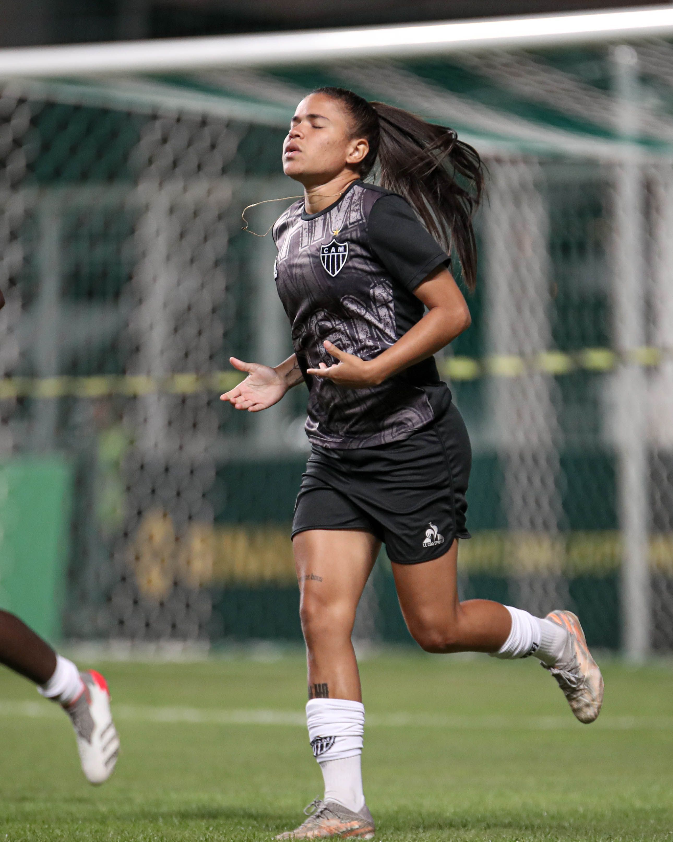 América anuncia contratação de atacante ex-Atlético no futebol feminino