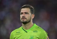 Ex-América, Matheus Cavichioli é anunciado por clube do Nordeste