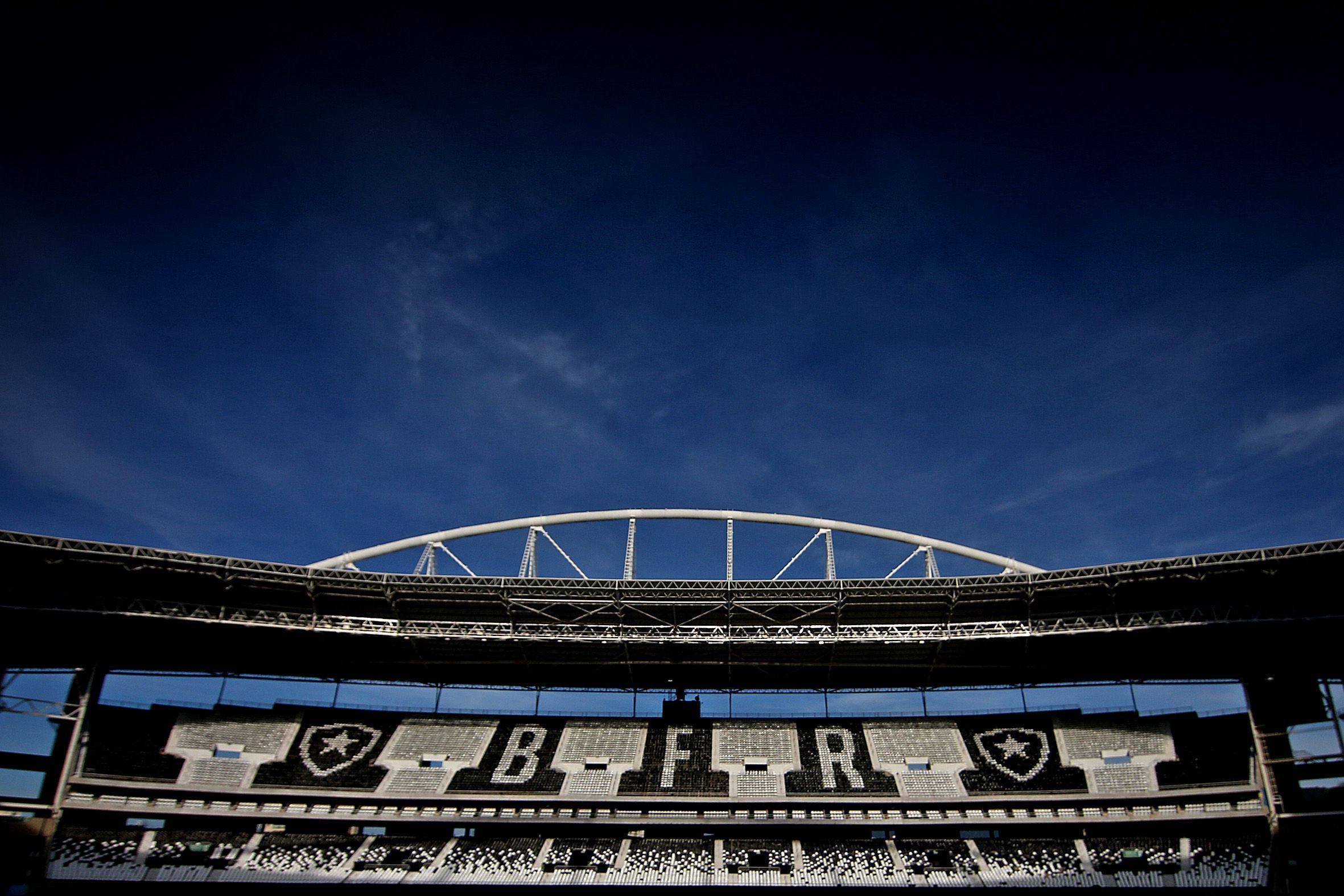 Vasco x Flamengo: Nilton Santos será aberto com capacidade máxima para o clássico
