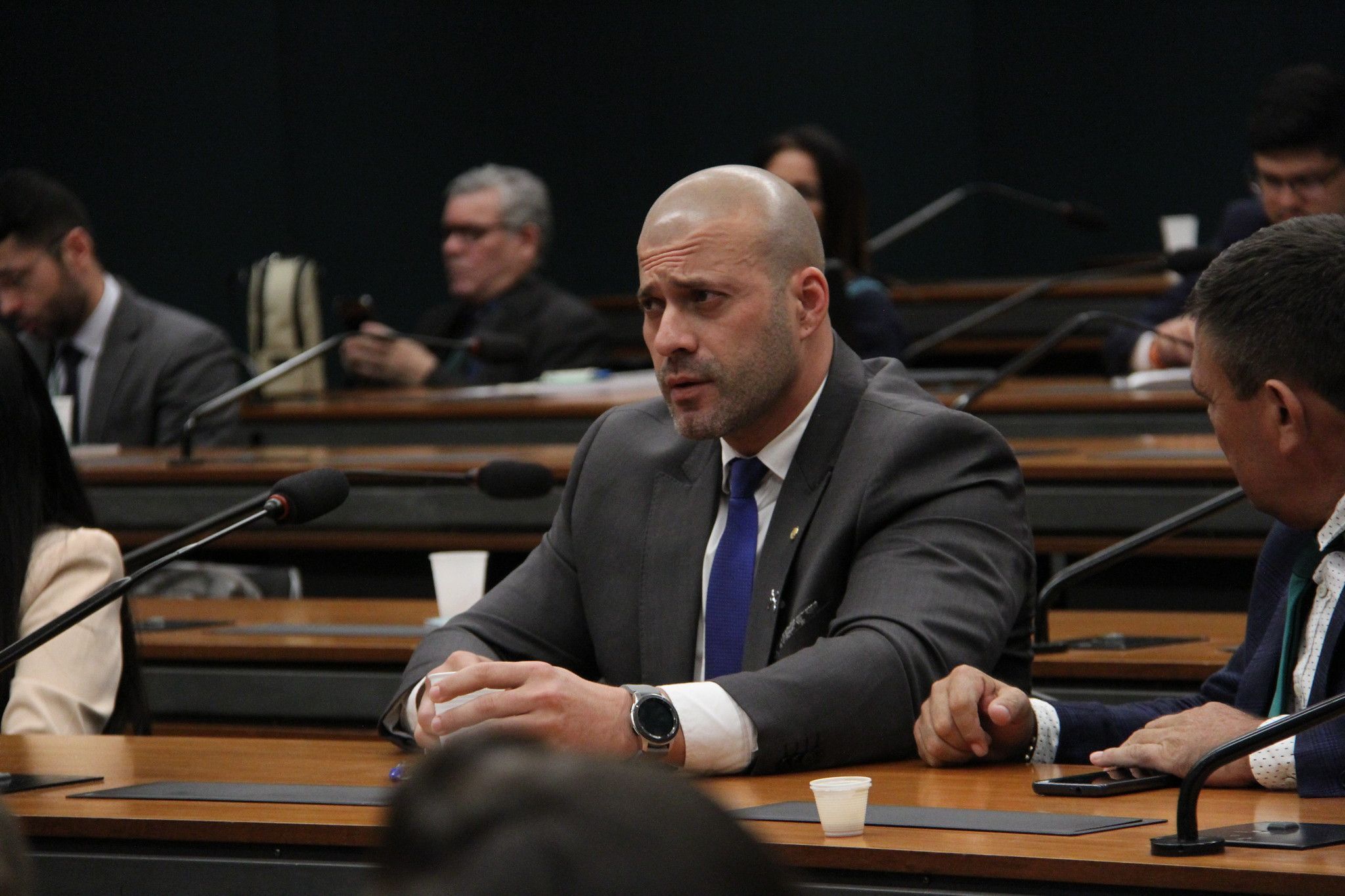 Defesa de Daniel Silveira contesta Moraes e aponta omissão do ministro: ‘Faltou isso, prezado’
