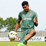 Lateral retorna ao Fluminense e vai ser testado no Campeonato Carioca