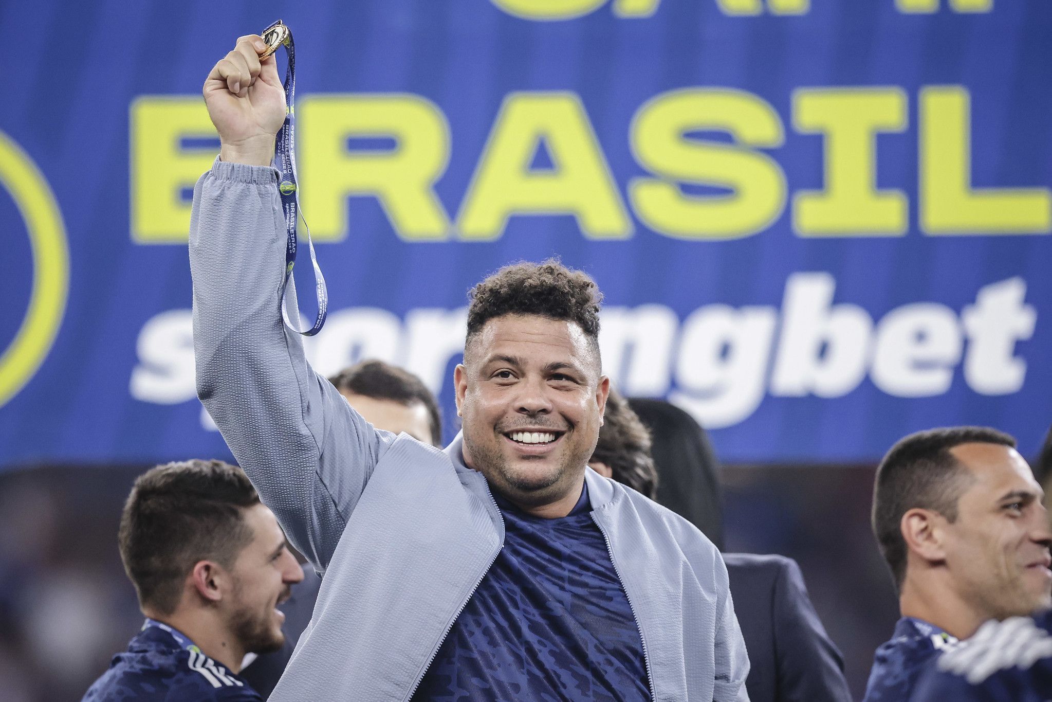 Aliado diz que Ronaldo tem 'pouco tesão' no Valladolid e 'muita vontade' no Cruzeiro