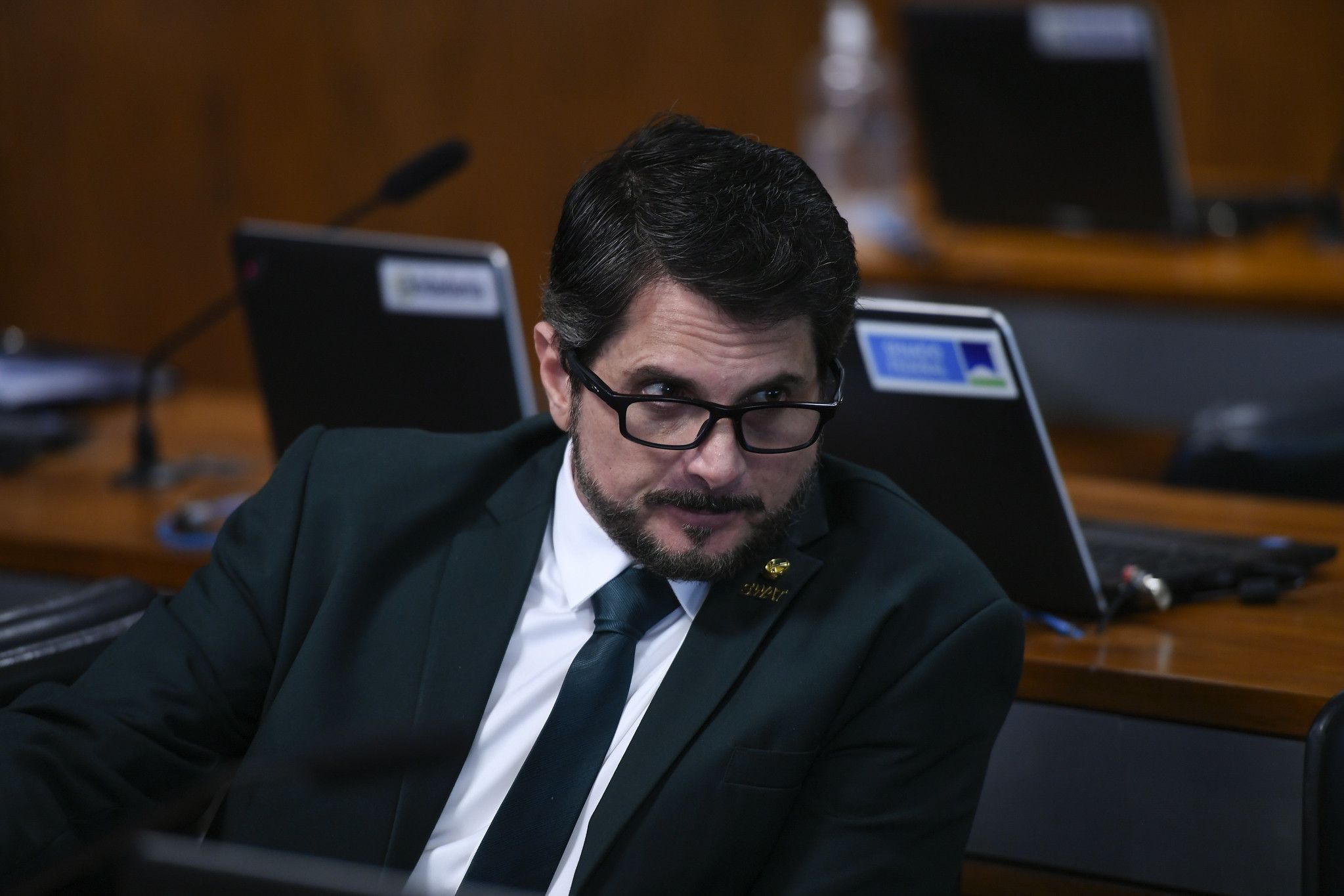 STF rejeita novo recurso e mantém apreensão de passaporte de Marcos do Val