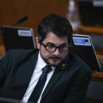 STF bloqueia contas e cartões do senador Marcos do Val após descumprimento de medida cautelar