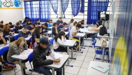 65% dos alunos buscam currículo flexível para o ensino médio, mostra pesquisa do Todos pela Educação | CNN Brasil