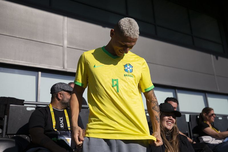 Richarlison celebra volta à Seleção Brasileira após 586 dias; veja