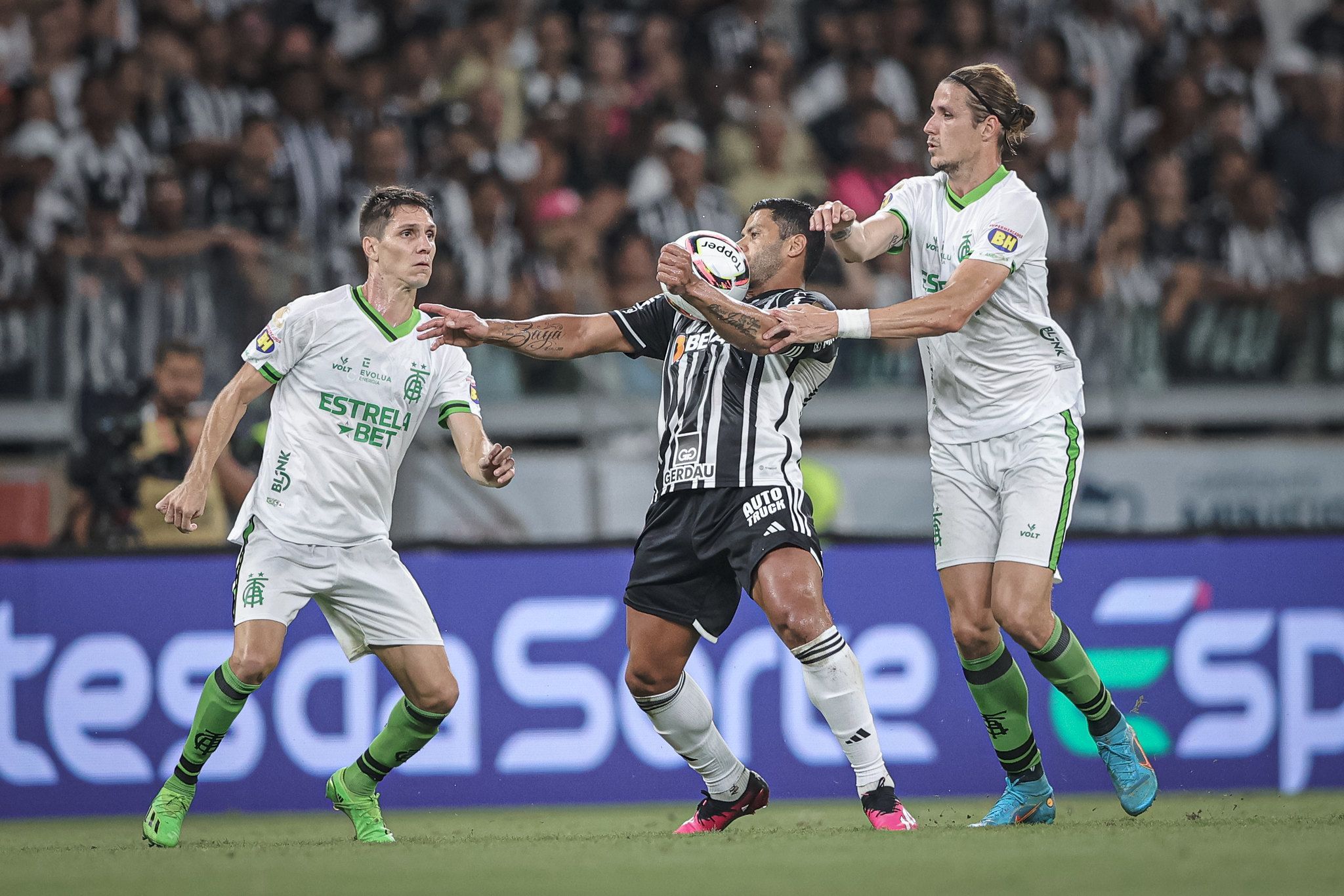 América x Atlético farão oitava final de Campeonato Mineiro na história; relembre