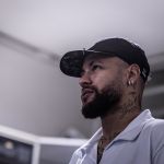Saiba o valor da fortuna de Neymar, de volta ao Santos após 12 anos