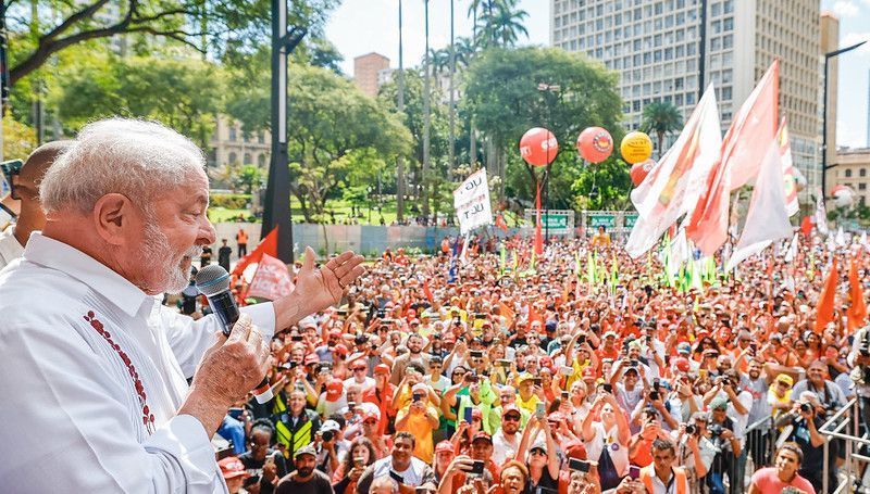 1º de maio: Lula é esperado para ato de centrais sindicais no estádio do Corinthians