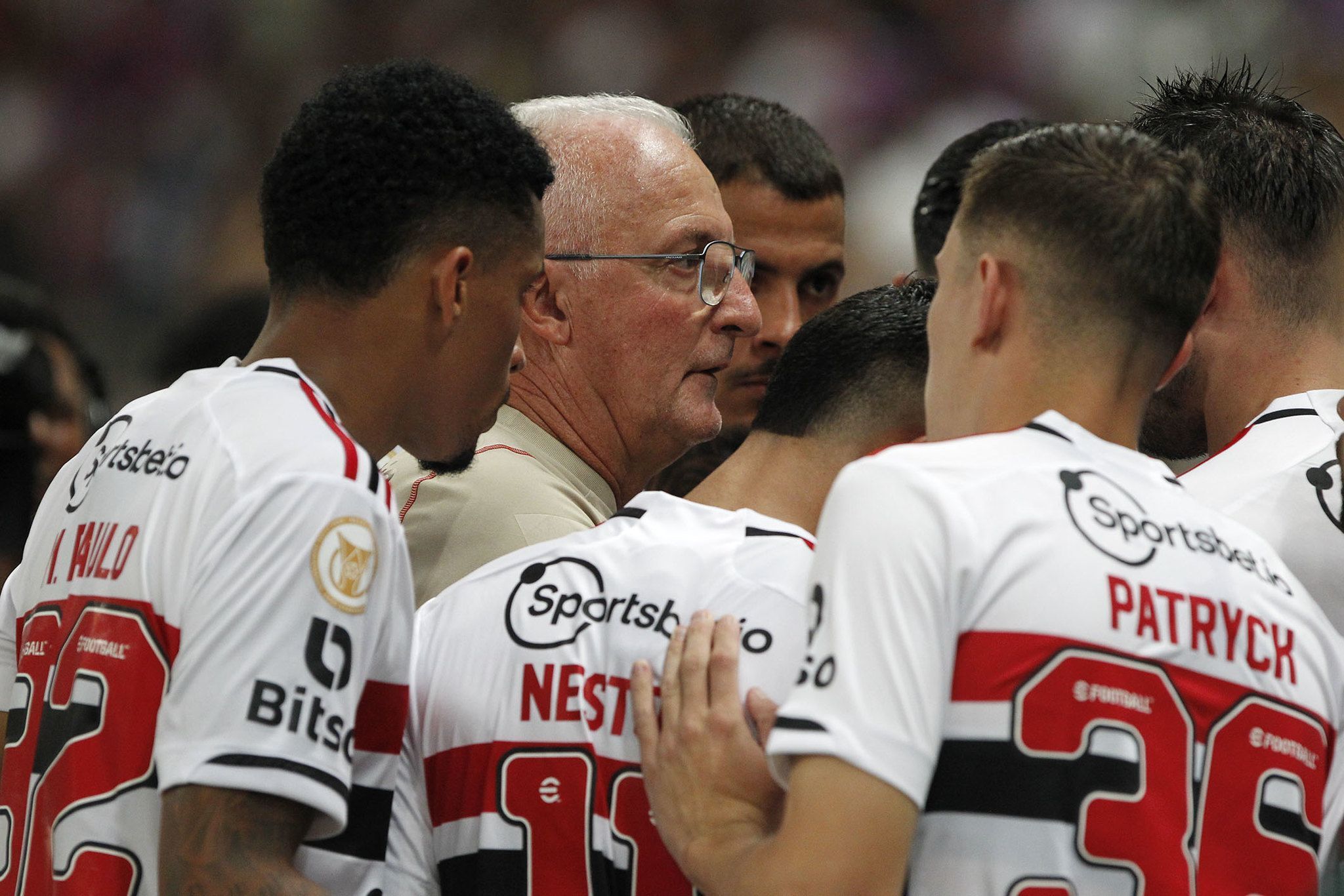 Corinthians aposta em poder agregador de Dorival; entenda os bastidores