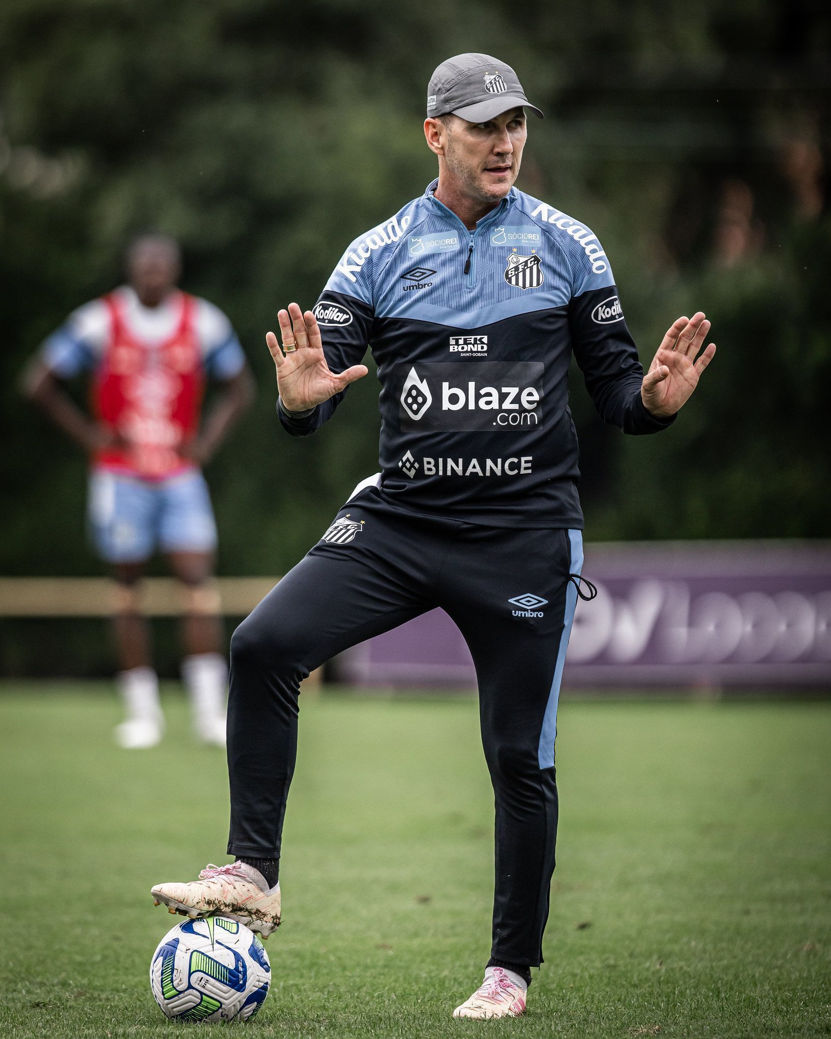 Clube da Série B anuncia 'pupilo' de Felipão como novo técnico