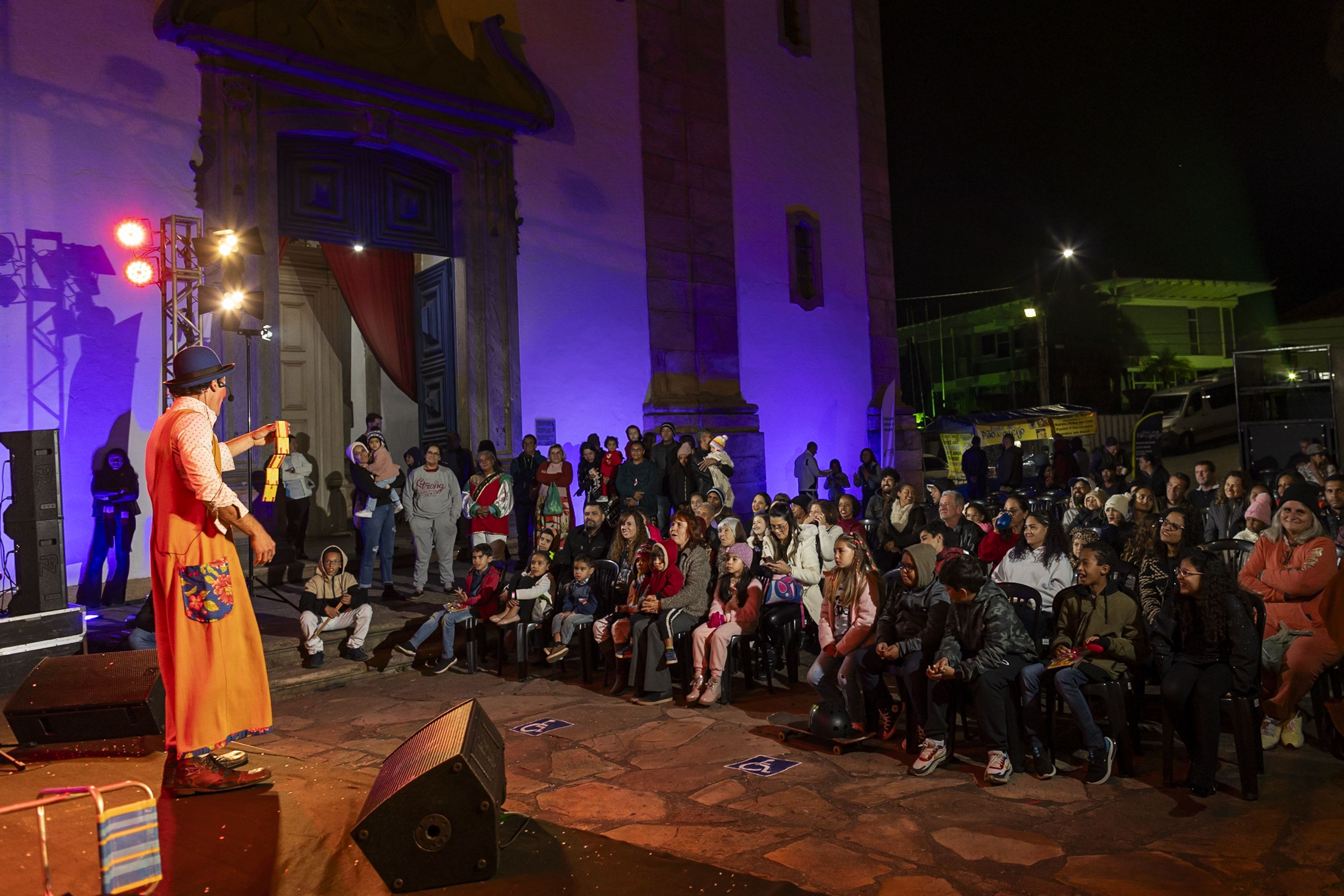 'Cinema na Cidade' leva programação cultural gratuita para Catas Altas (MG); veja agenda