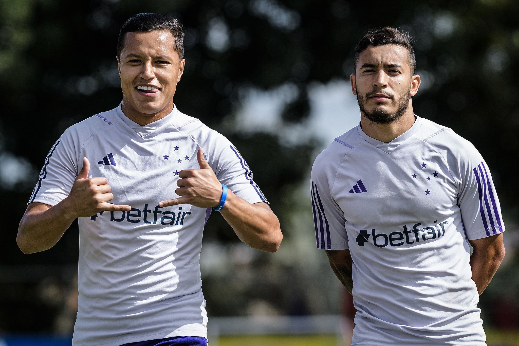 Cruzeiro avisa que só venderá destaques por 'valor extremamente relevante'
