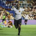 Sem acordo financeiro, Sport encerra negociação para renovar com Vagner Love