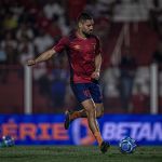 Sport anuncia a renovação de contrato com o zagueiro Alisson Cassiano