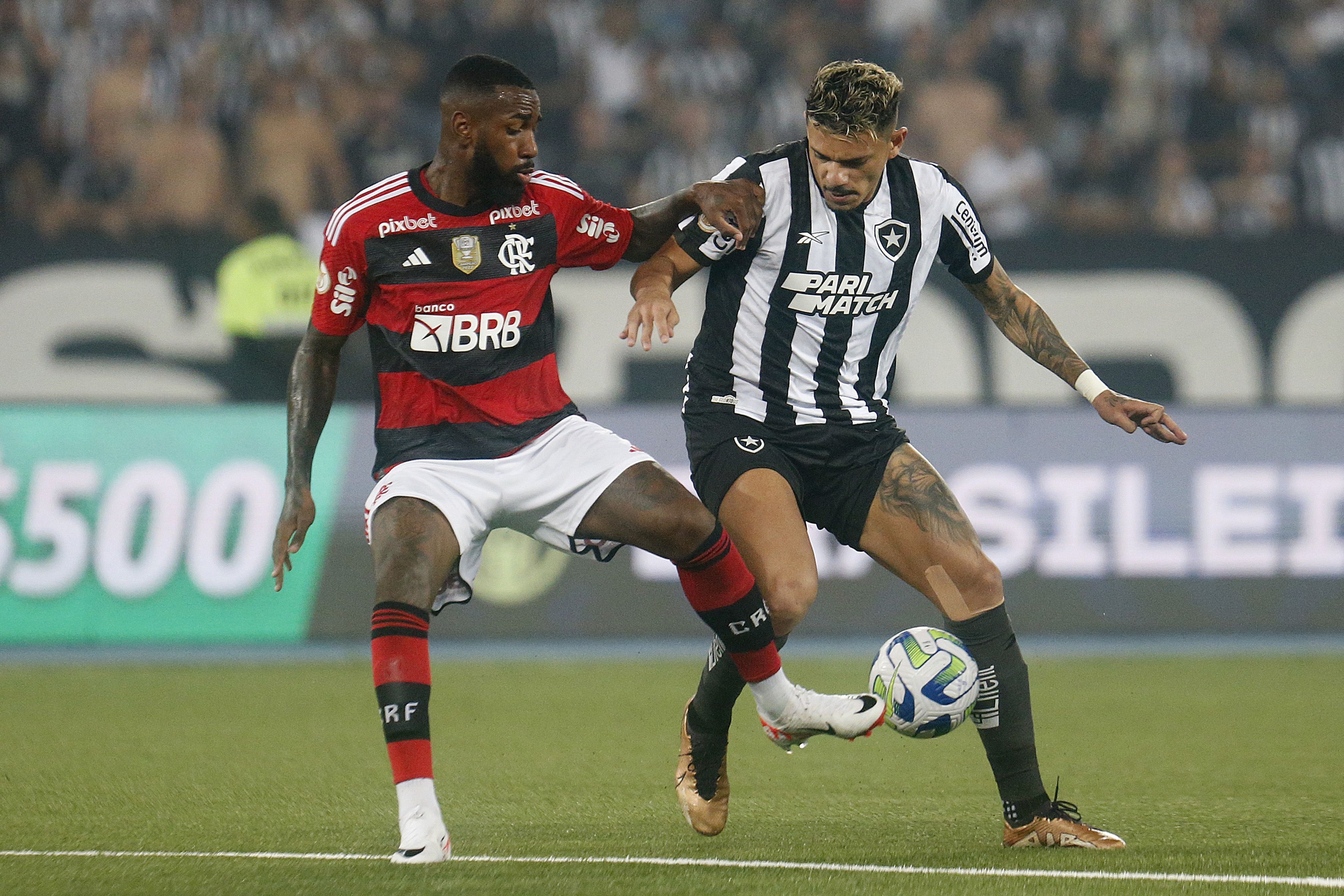 Botafogo vive série negativa diante do Flamengo no Nilton Santos; relembre