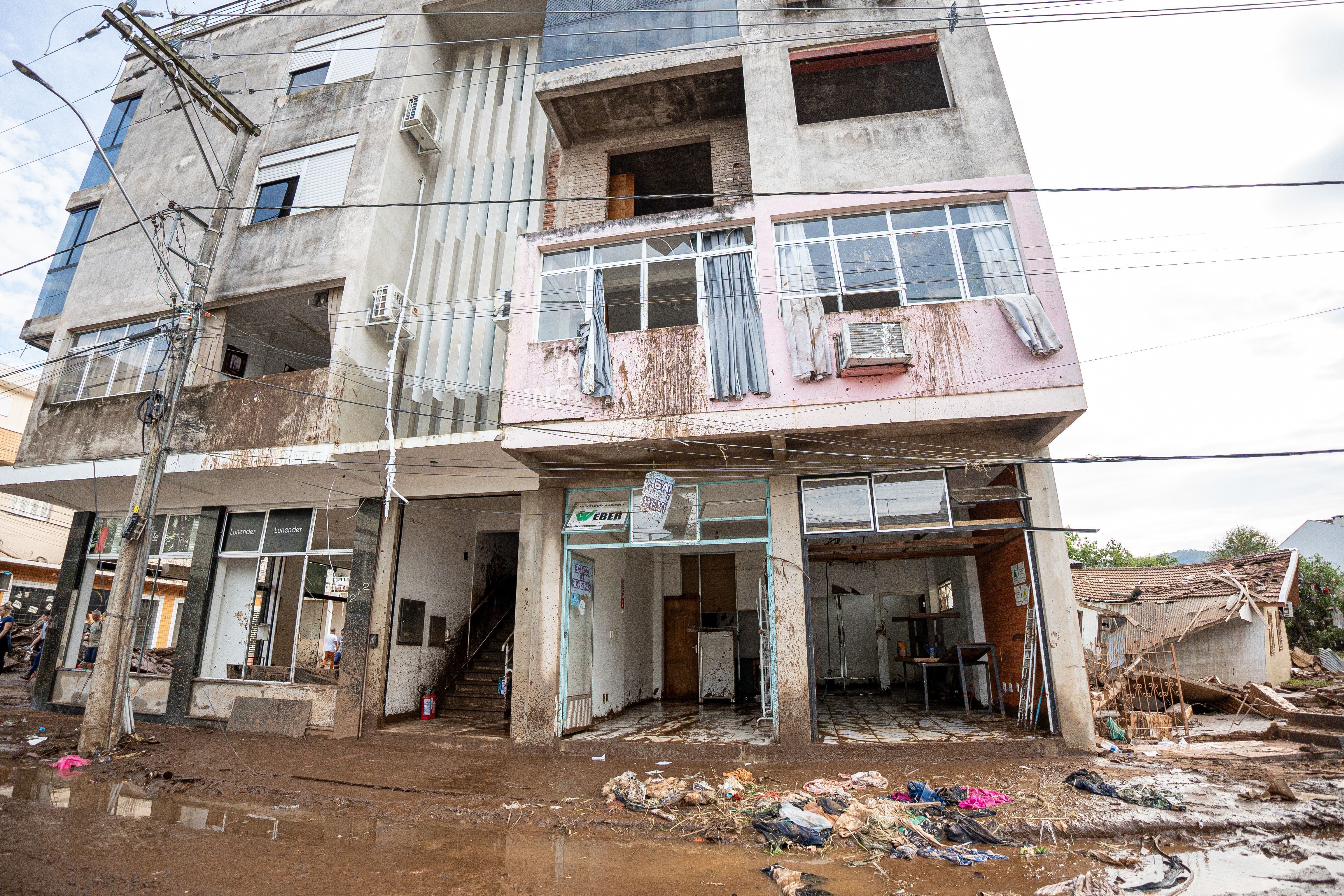 Muçum (RS), cidade inundada três vezes em oito meses, quer mudar bairros de lugar