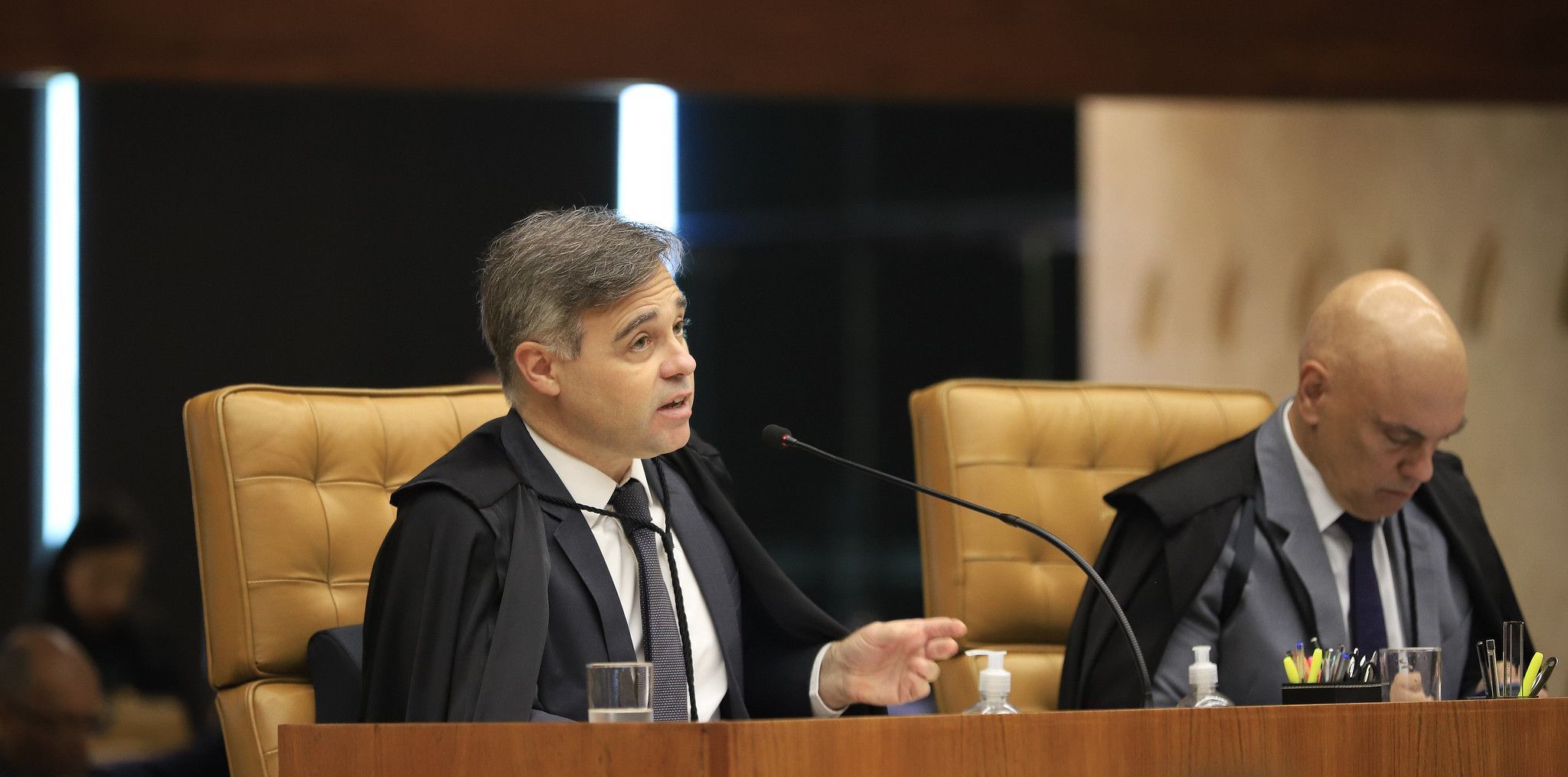 André Mendonça se envolve em novo desentendimento no STF, dessa vez com Moraes