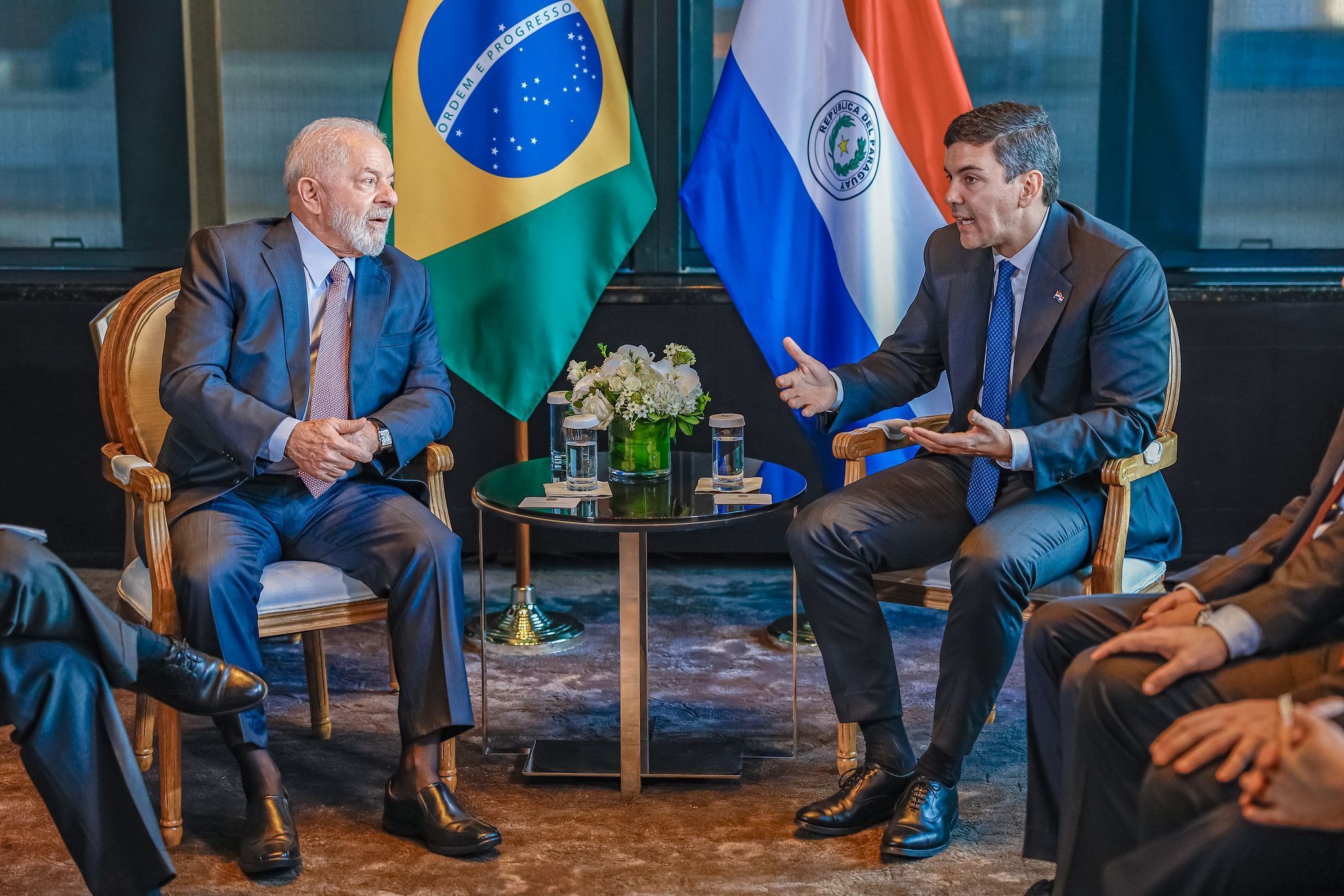 Lula liga para presidente do Paraguai após crise e convocação de embaixador brasileiro