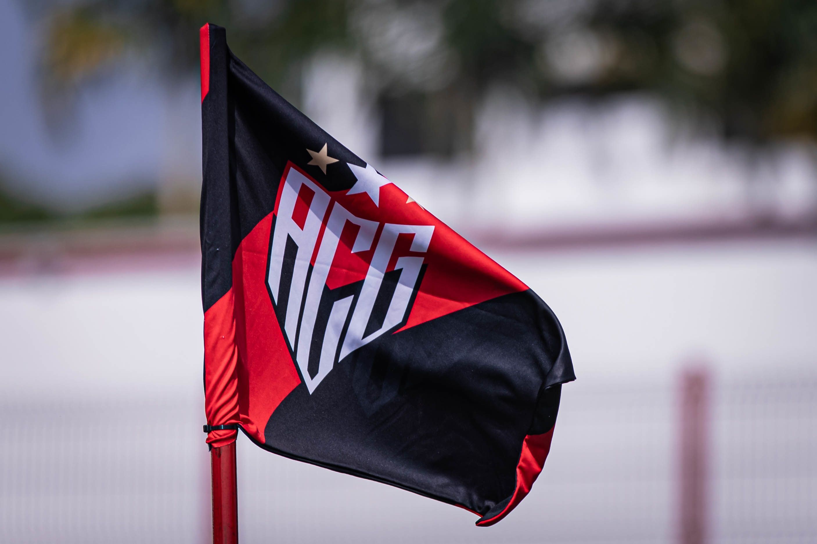 Contratações do Atlético-GO: quem fica, quem chega e quem sai para 2024