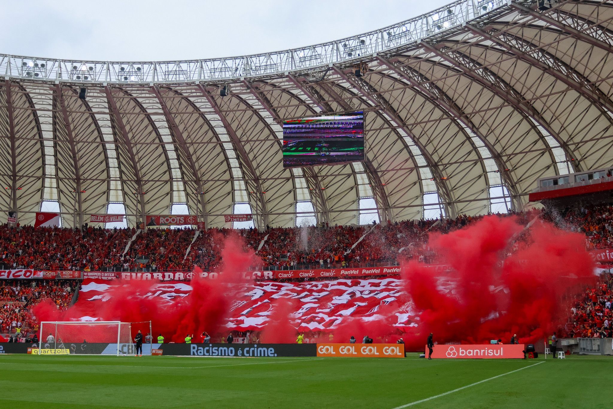 Torcida do Inter esgota ingressos para o GreNal 441