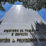 De Instrutor de Meditação a Brinquedista, governo inclui 19 profissões no Guia Brasileiro de Ocupações; veja lista
