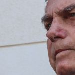 Bolsonaro deixa UTI e vai para unidade semi-intensiva, diz Michelle