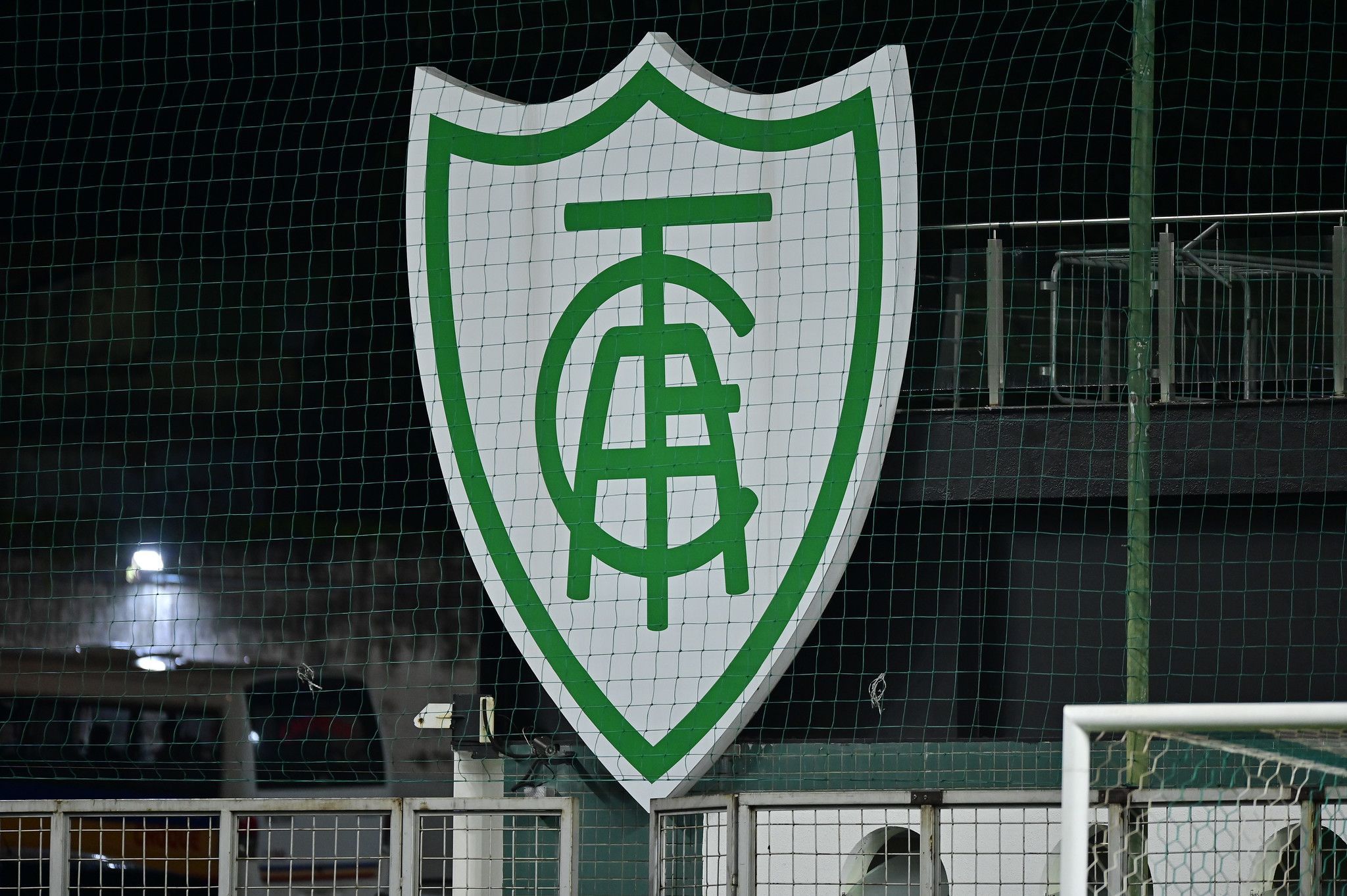Contratações do América: quem fica, quem chega e quem sai para 2024