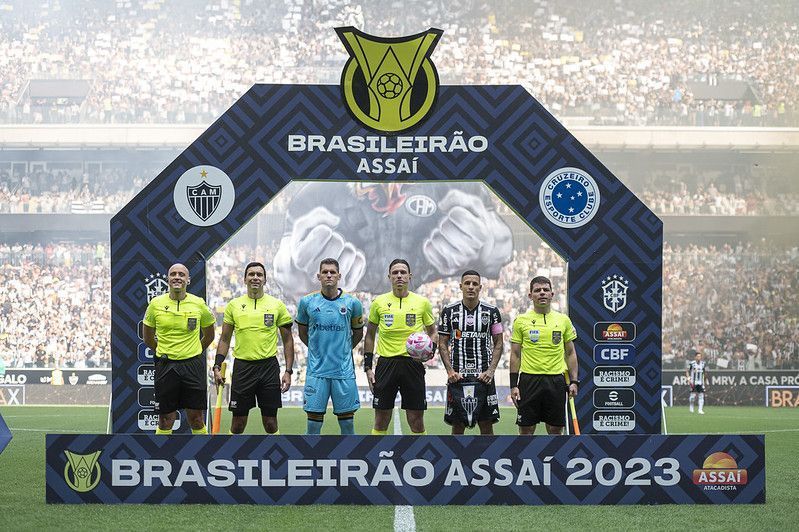Atlético e Cruzeiro encaminham acordo para torcida única no clássico pelo Mineiro