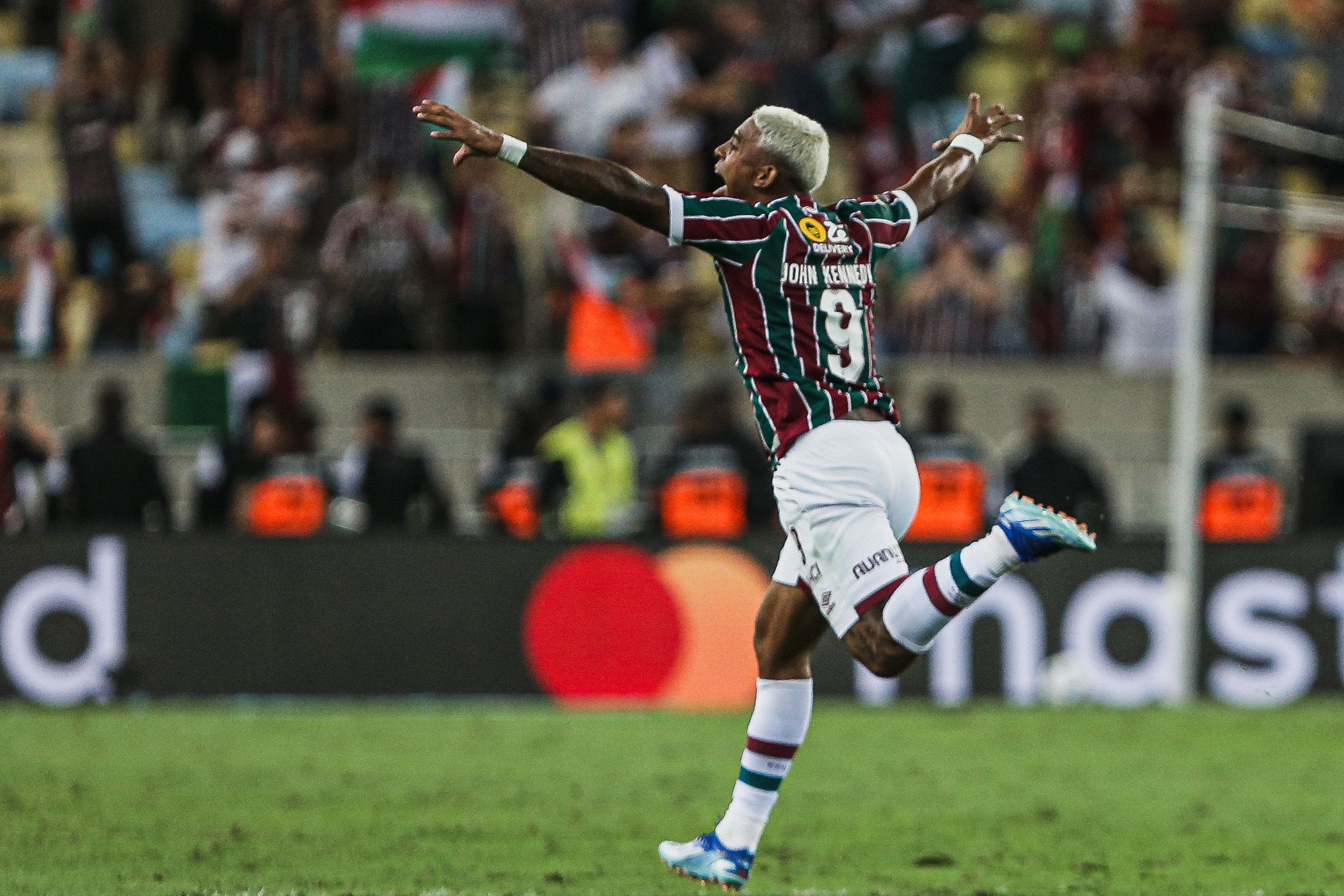 Contra quem o Fluminense vai estrear na Libertadores?
