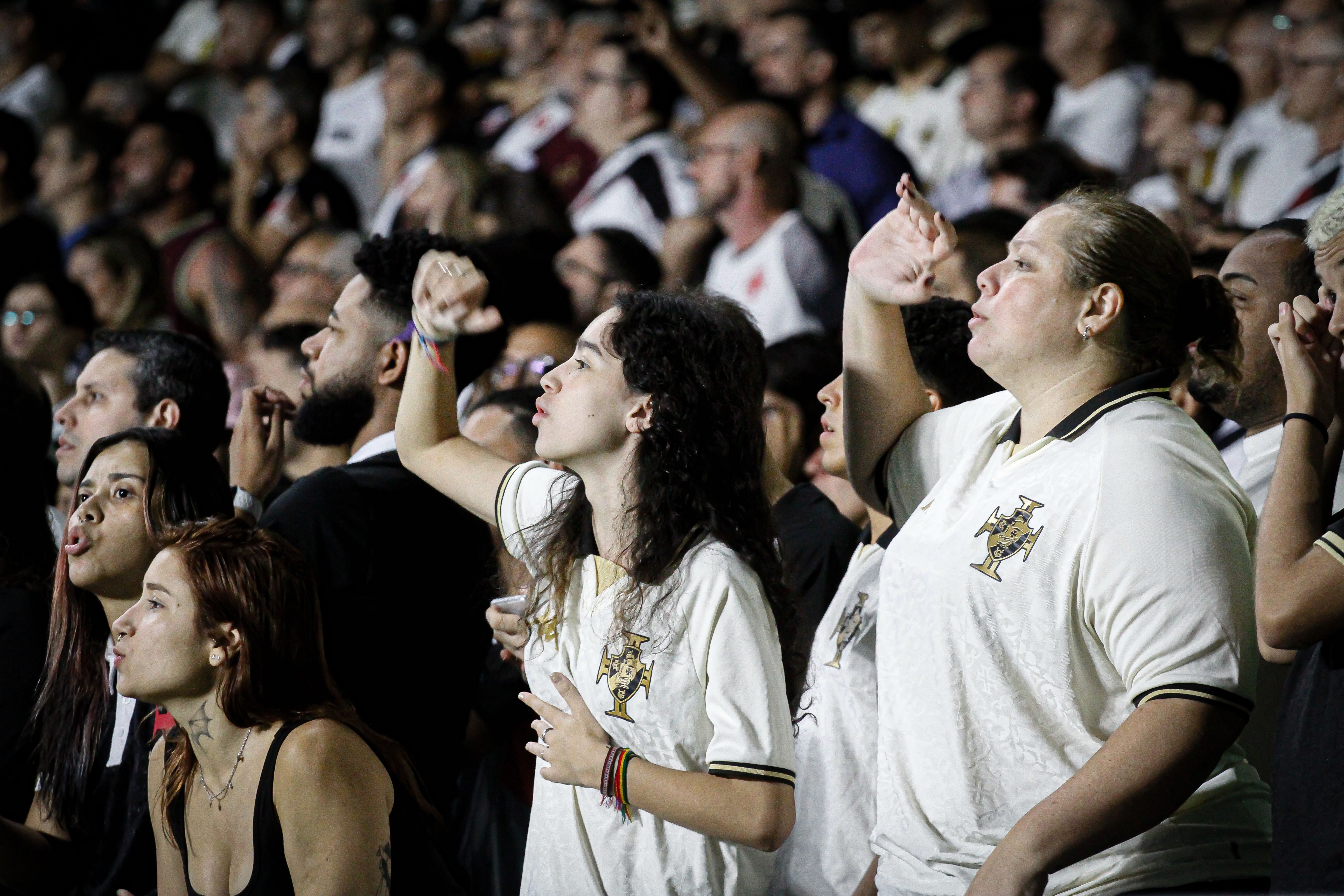 Para voltar à decisão do Carioca, Vasco recebe o Nova Iguaçu, no Maracanã